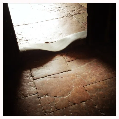 Link to Threshold Crossings